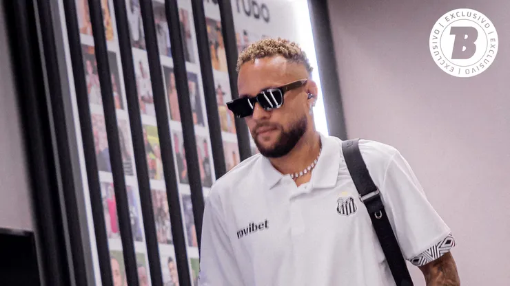 Neymar jogador do Santos chegando na Vila Belmiro para confronto contra o Fluminense