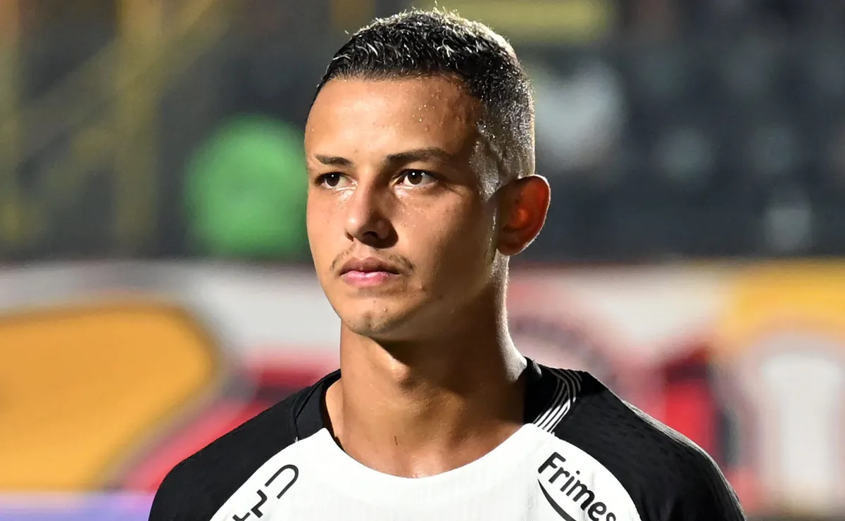 Kayke é aprovado por Fernando Diniz, mas pode sair do Corinthians rumo à Europa após receber sondagens