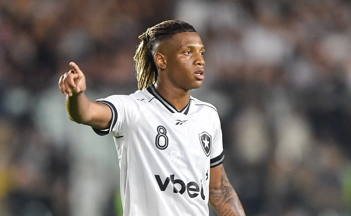 Retorno de Danilo ao Palmeiras pode ganhar força após conflito judicial no Botafogo