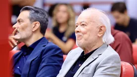 Harry Massis foi abordado por organizada do SPFC na porta do CT, que pediu demissão de Rui Costa – Agif