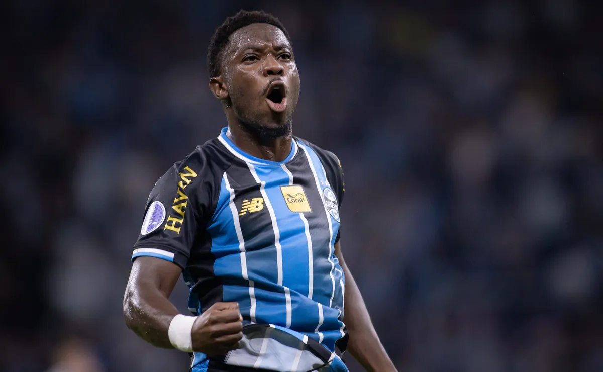 Grêmio x Confiança: onde assistir ao vivo, horário e escalações do jogo desta terça-feira