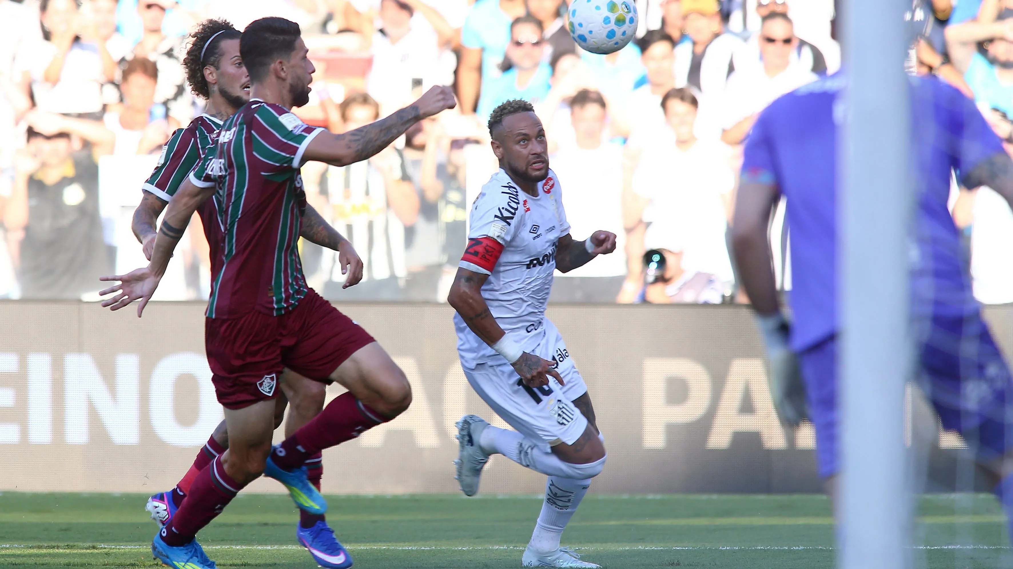 Neymar jogador do Santos durante partida contra o Fluminense no estadio Vila Belmiro pelo campeonato Brasileiro A 2026. Foto: Mauricio De Souza/AGIF
