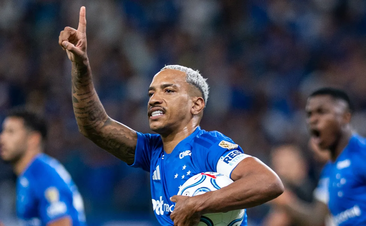 Goiás x Cruzeiro: Matheus Pereira tem desempenho quase 6 vezes superior ao de Lucas Lima