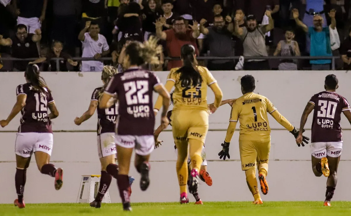 Ferroviária x América-MG: Onde assistir, horário e tudo sobre o duelo na Fonte Luminosa