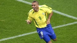 Ronaldo foi o principal nome do Brasil na conquista do pentacampeonato em 2002 (Photo by Tim De Waele/Getty Images)