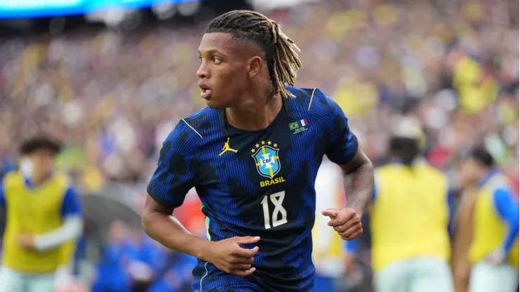 Danilo, meio-campista do Botafogo - Foto: Michael Owens/Getty Images