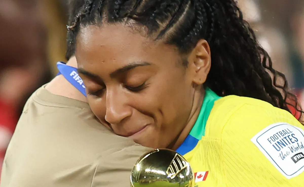 Brasil atinge 10 jogos de invencibilidade em casa após título no FIFA Series