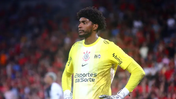 Goleiro é preservado no jogo