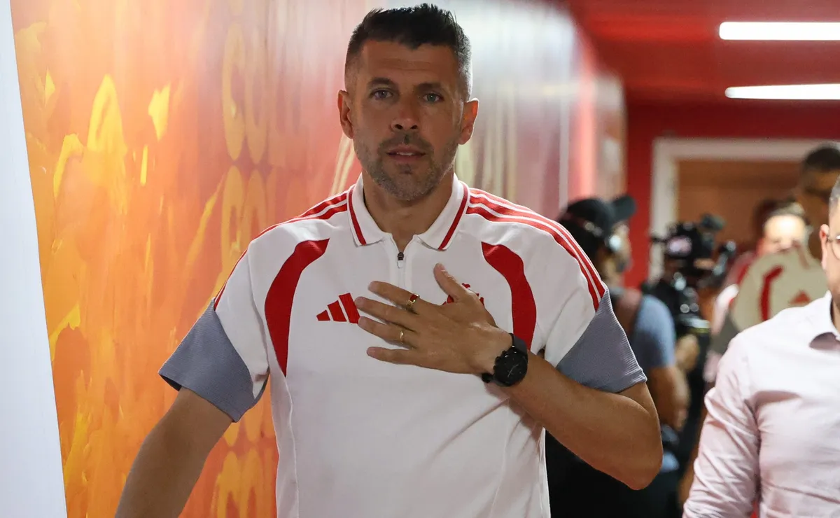 Pezzolano é avaliado pela Seleção Uruguaia e pode deixar o Internacional após a Copa do Mundo