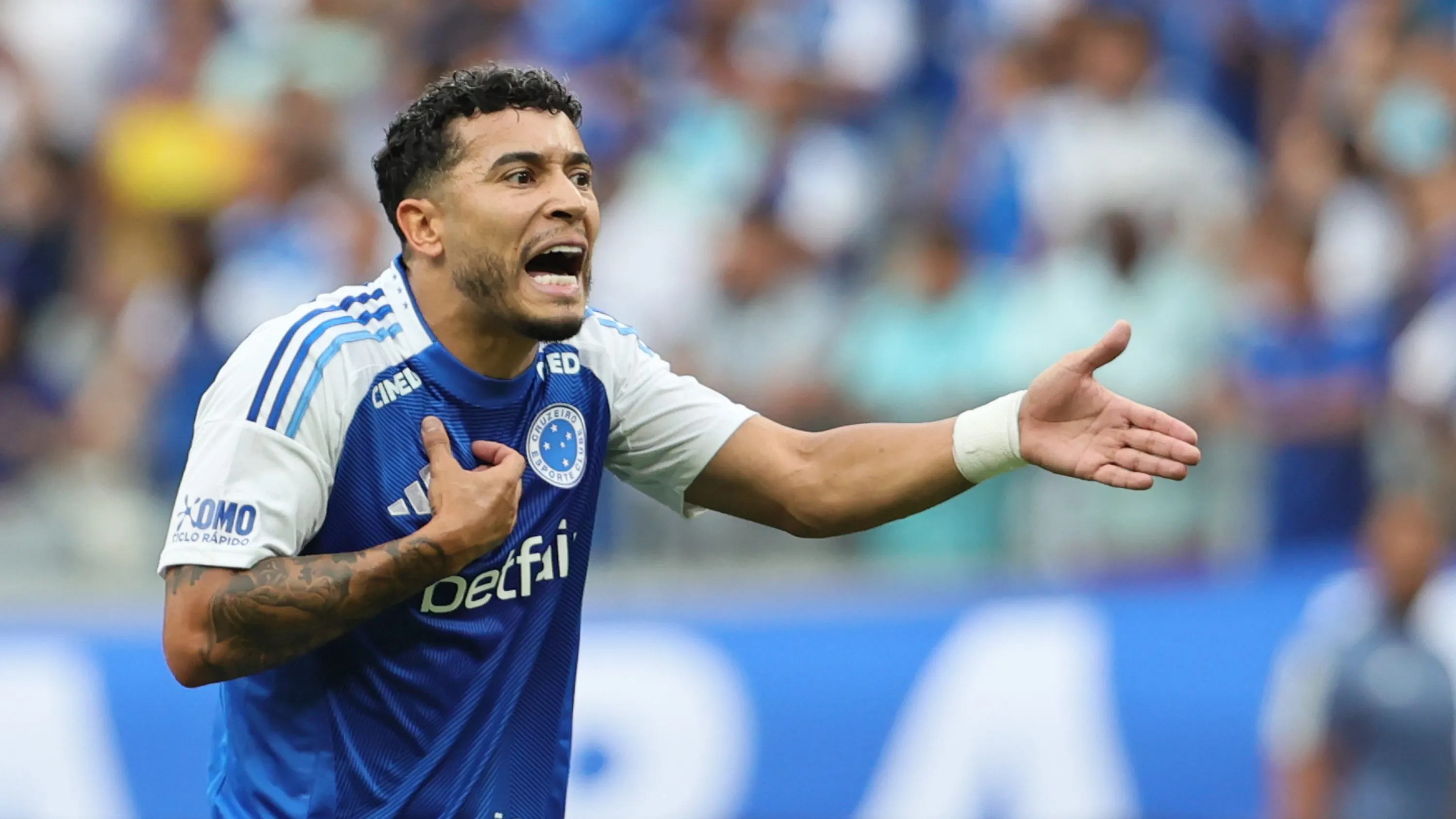 William. Foto: Gilson Lobo/AGIF