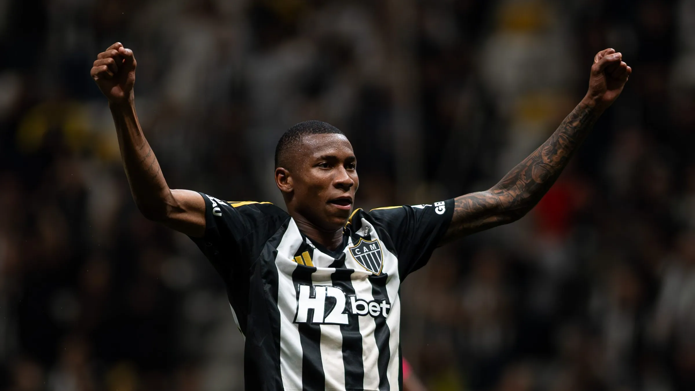 Patrick comemora seu gol durante partida contra o Maringa na Arena MRV em2025. Foto: Alessandra Torres/AGIF