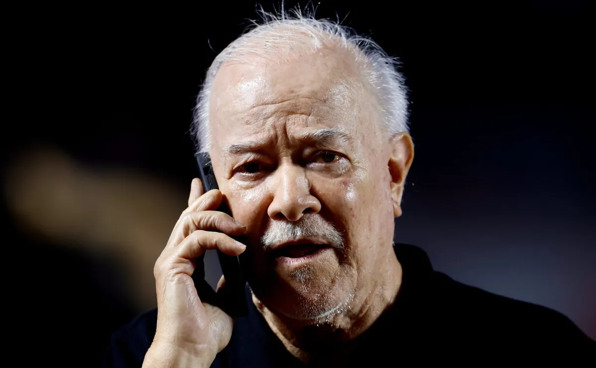 Harry Massis defende Roger Machado e critica torcida do São Paulo: “Isso não é normal”