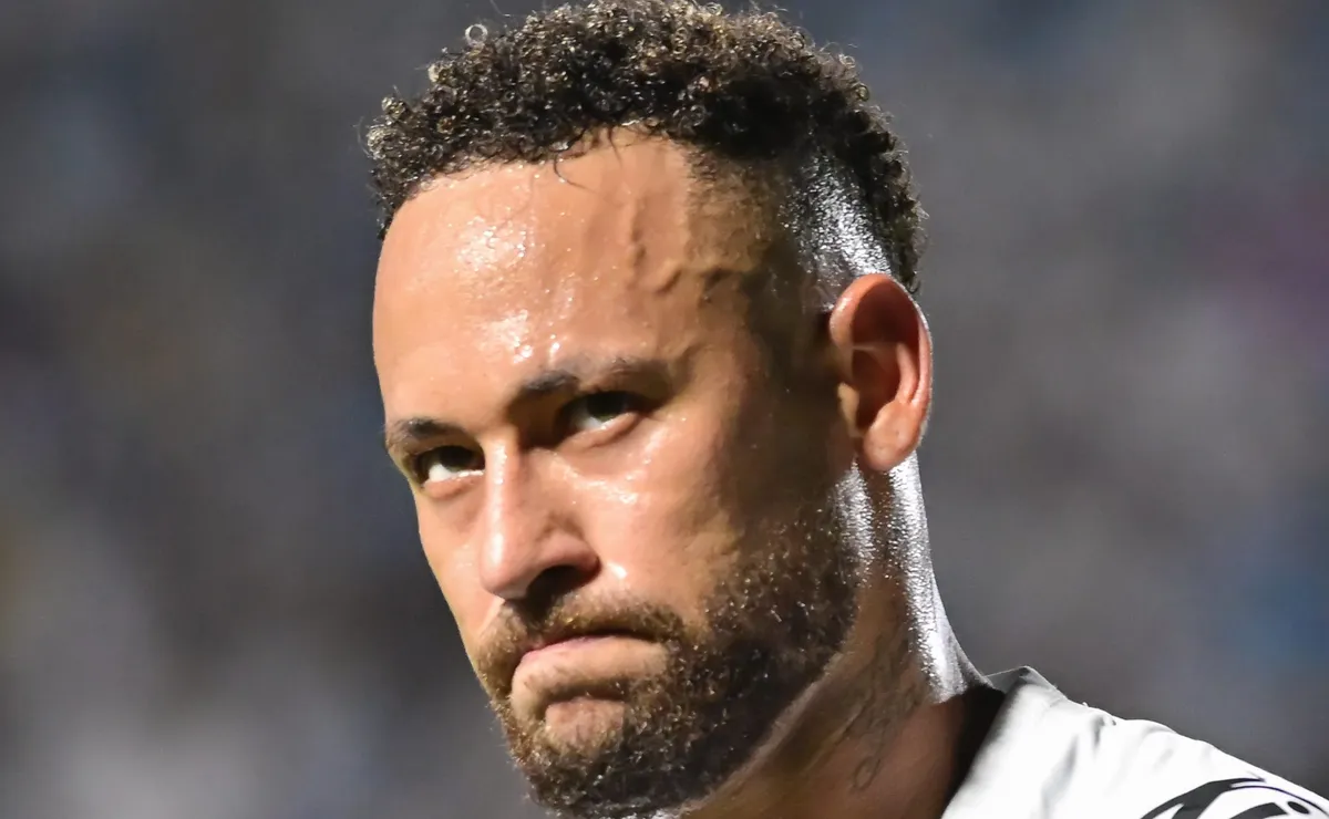 Neymar vê rivais em alta no futebol europeu em busca de vaga na Copa