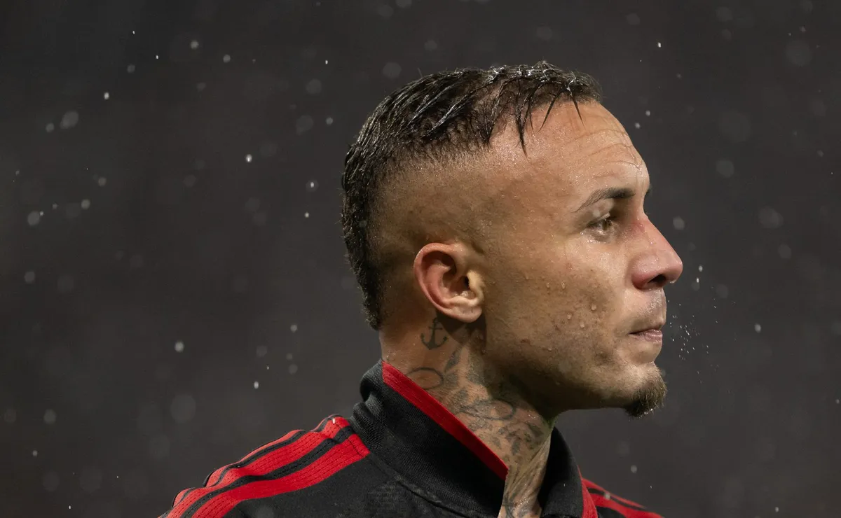 Família de Cebolinha quer ficar no RJ e destino do atacante do Flamengo pode ser o Fluminense