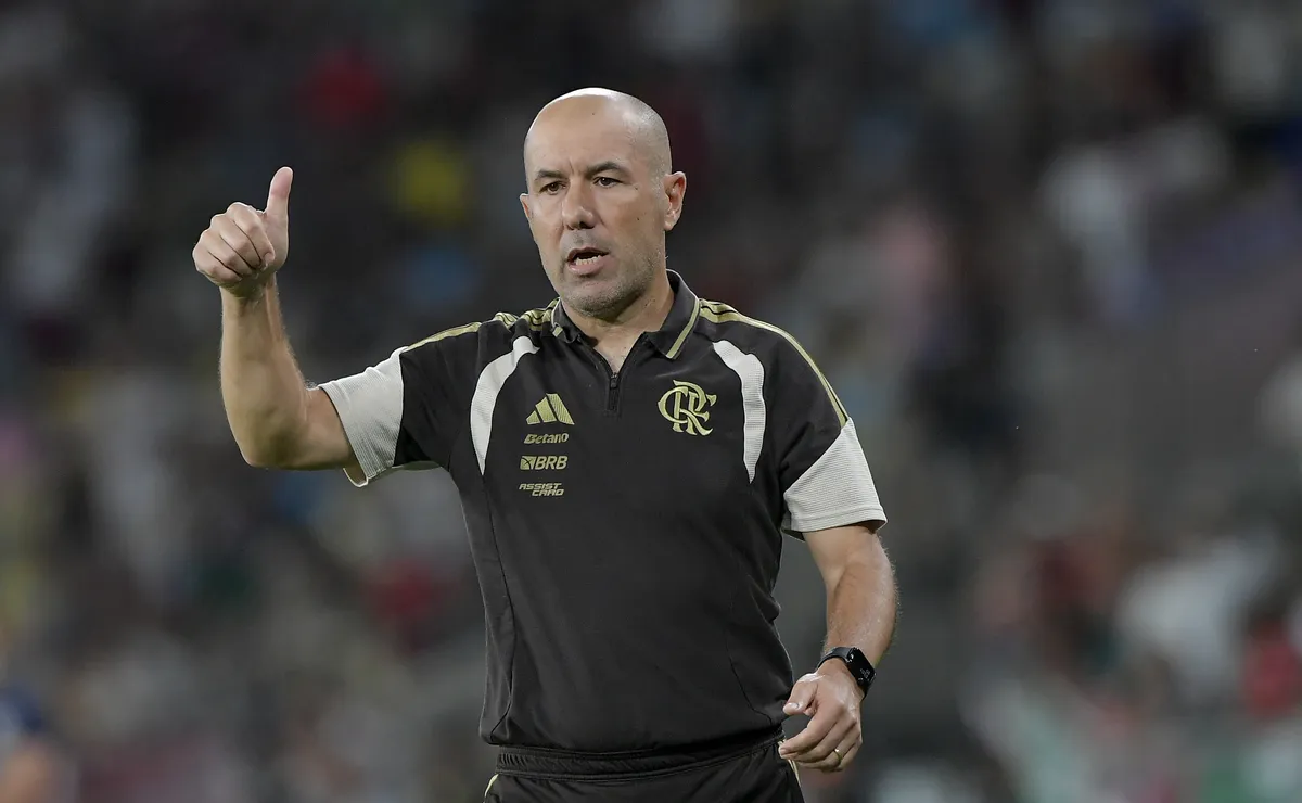 Leonardo Jardim está a uma vitória de igualar melhor sequência de Filipe Luís pelo Flamengo