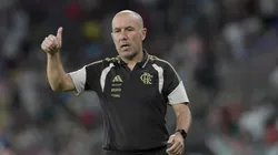 Leonardo Jardim é o técnico do Flamengo. Foto: Thiago Ribeiro/AGIF