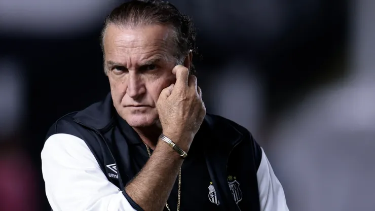 Cuca deve fazer mudanças pontuais no Santos.