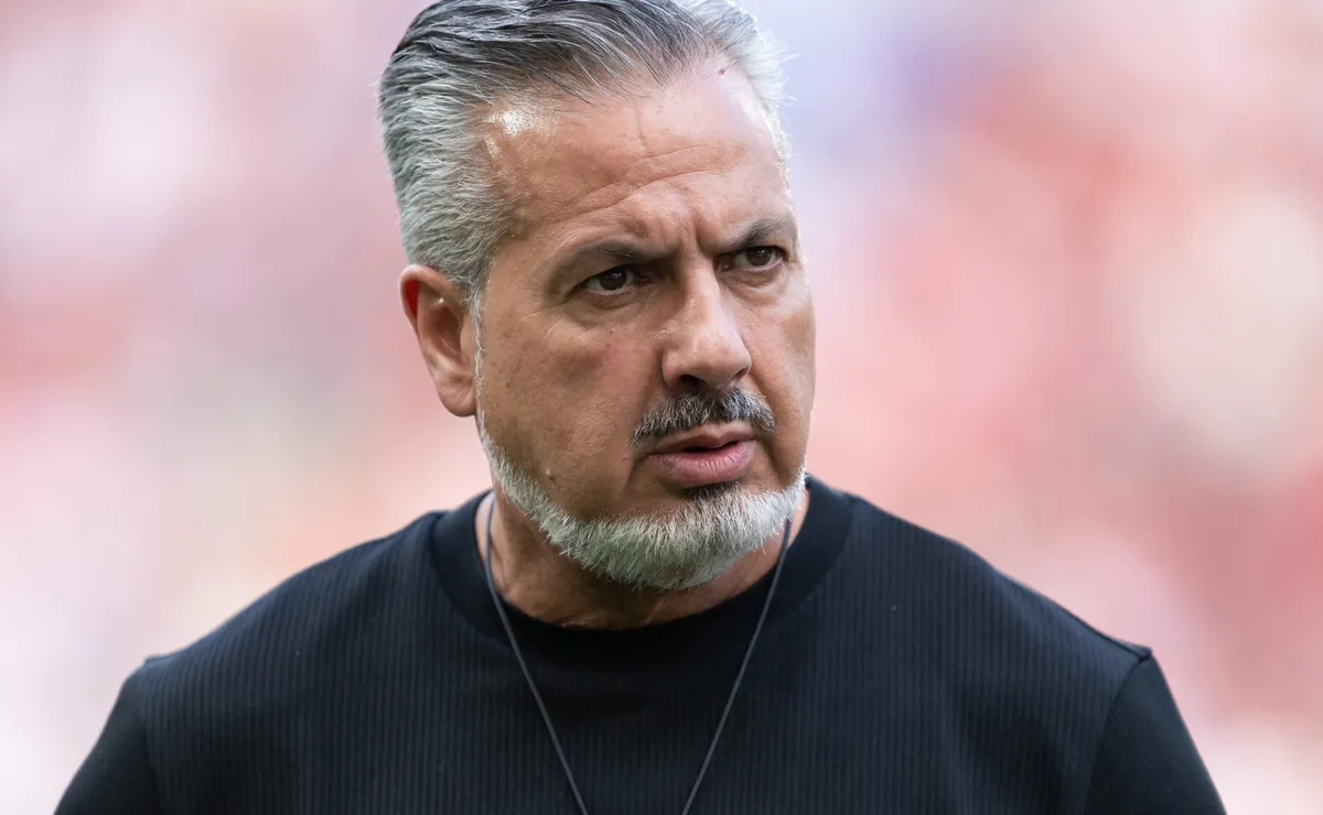 José Boto busca reforços mais baratos no mercado e Flamengo vai confiar no scouting