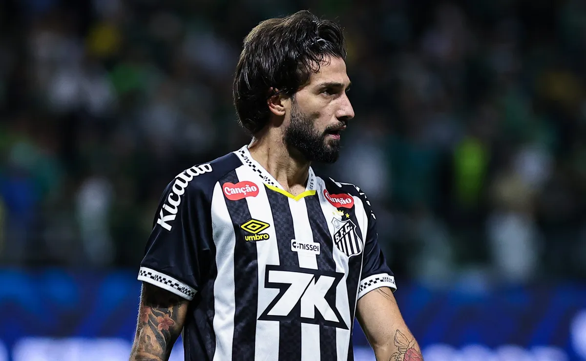 Emprestado pelo Cruzeiro, Lautaro Díaz não possui uma cláusula de compra para o Santos