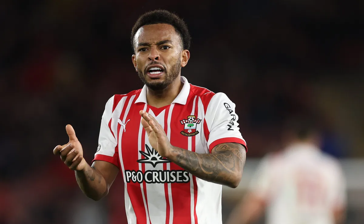 Palmeiras decide contratar lateral-esquerdo Welington e prepara ‘chapéu’ no Flamengo