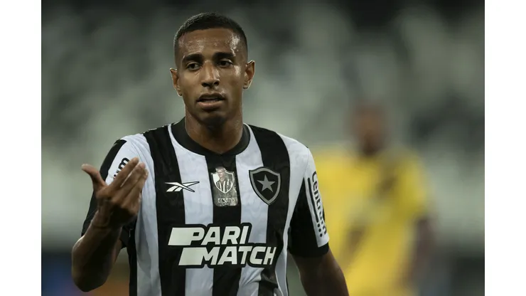 Victor Sá se destacou pelo Botafogo. Foto: Jorge Rodrigues/AGIF