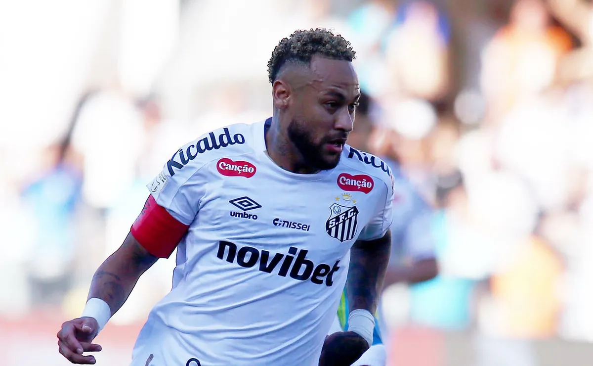 Santos x Coritiba: Neymar tem números bem acima de Josué e domina comparação em 2026