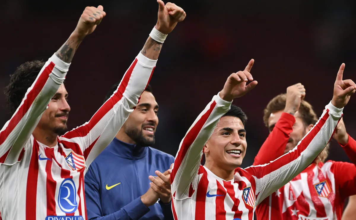 Flamengo tem interesse em uruguaio do Atlético de Madrid e zagueiro José Giménez pode ser contratado