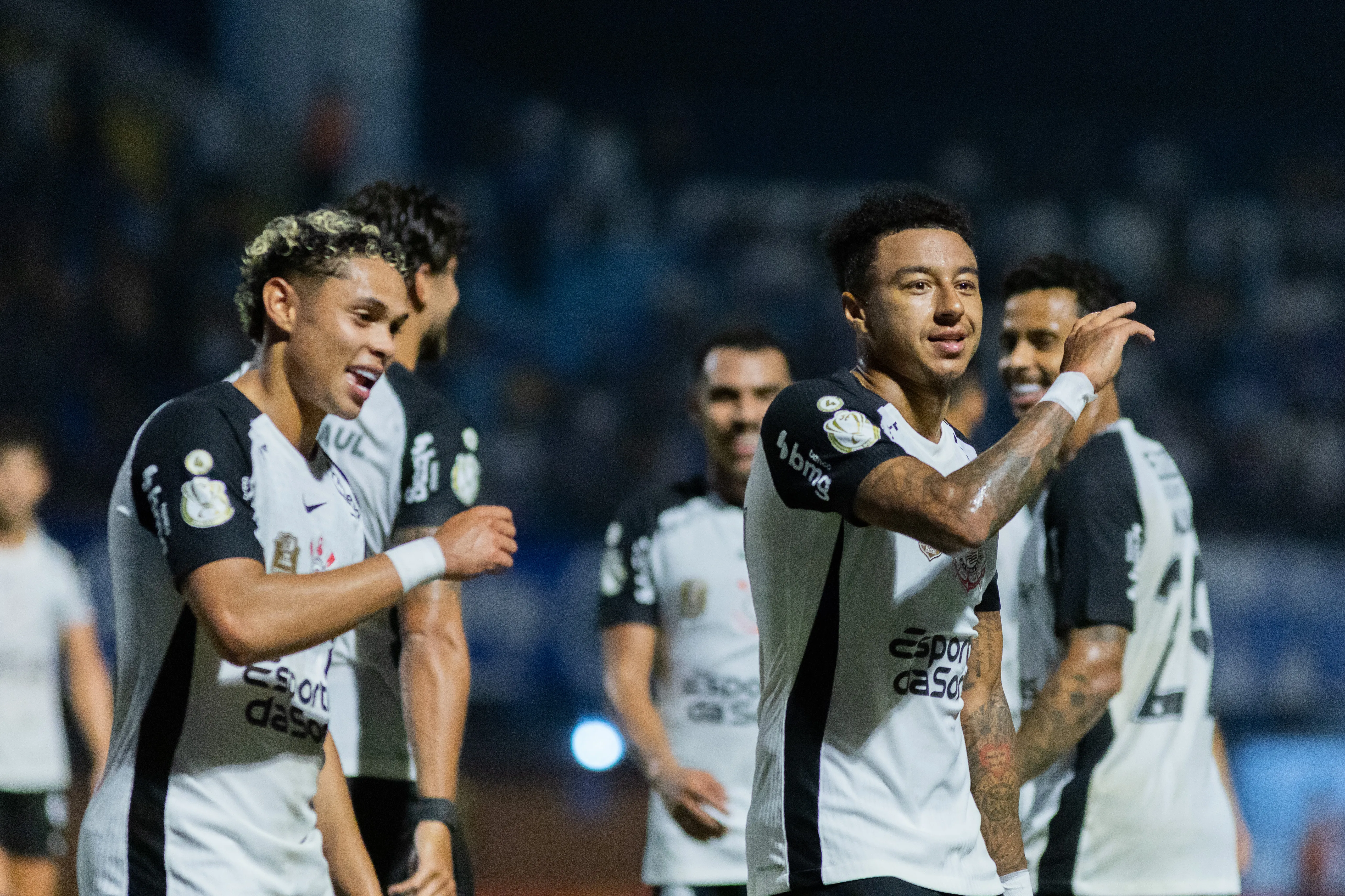 Lingard marcou o gol do Corinthians na vitória sobre o Barra. Foto: Thiago Vasconcelos Dos Santos/AGIF