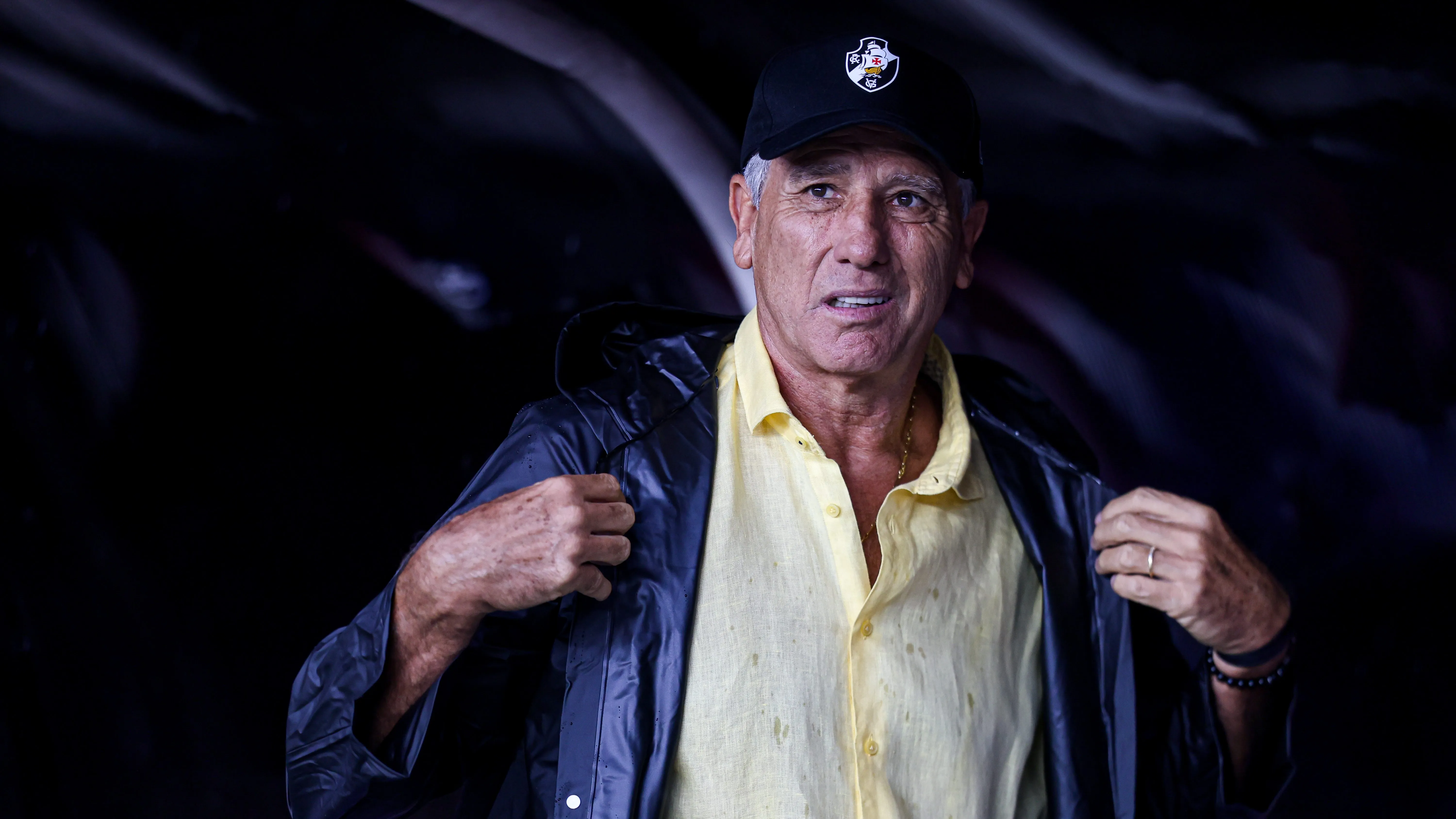 Renato não está confiante no Vasco no Brasileirão e isso tem muito a ver com o PalestraFoto: Fernando Torres/AGIF