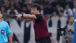 Fernando Diniz tecnico do Corinthians durante partida contra o Palmeiras no estadio Arena Corinthians pelo campeonato Brasileiro A 2026. Foto: Ettore Chiereguini/AGIF
