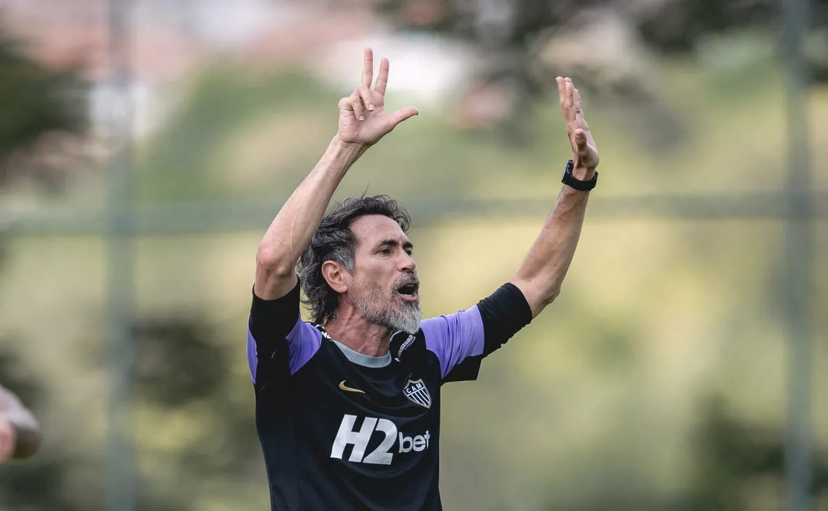 Atlético-MG de Domínguez defende 100% como mandante, mas retrospecto na Copa do Brasil preocupa