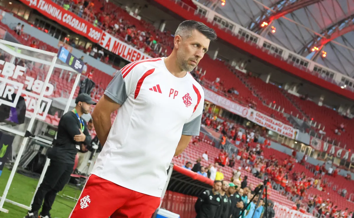 Pezzolano mantém contatos frequentes com Coudet, que recomendou barrar Alan Patrick do Internacional