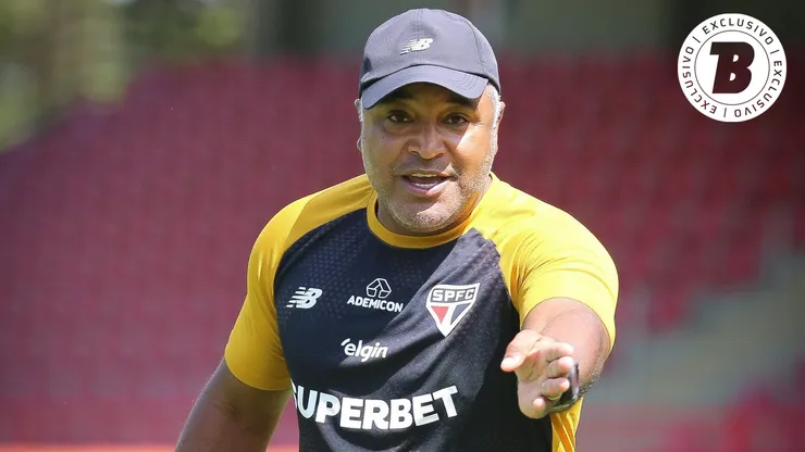 Roger Machado em treino do São Paulo FC.