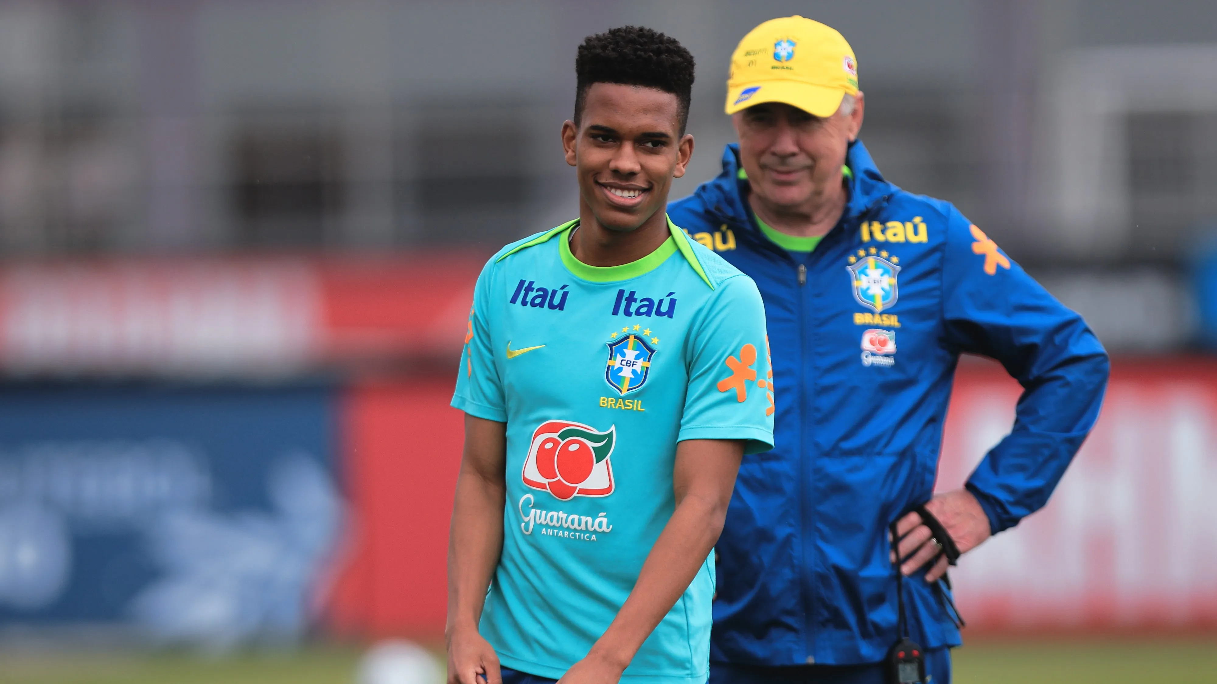 Estêvão é uma peça-chave que deve fazer muita falta no esquema de Ancelotti – Foto: Ettore Chiereguini/AGIF