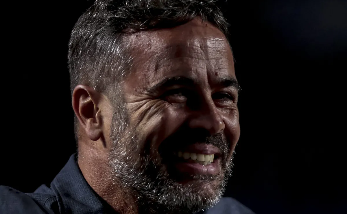 Artur Jorge, antes de Goiás x Cruzeiro na Copa do Brasil, descobre fragilidade defensiva do adversário