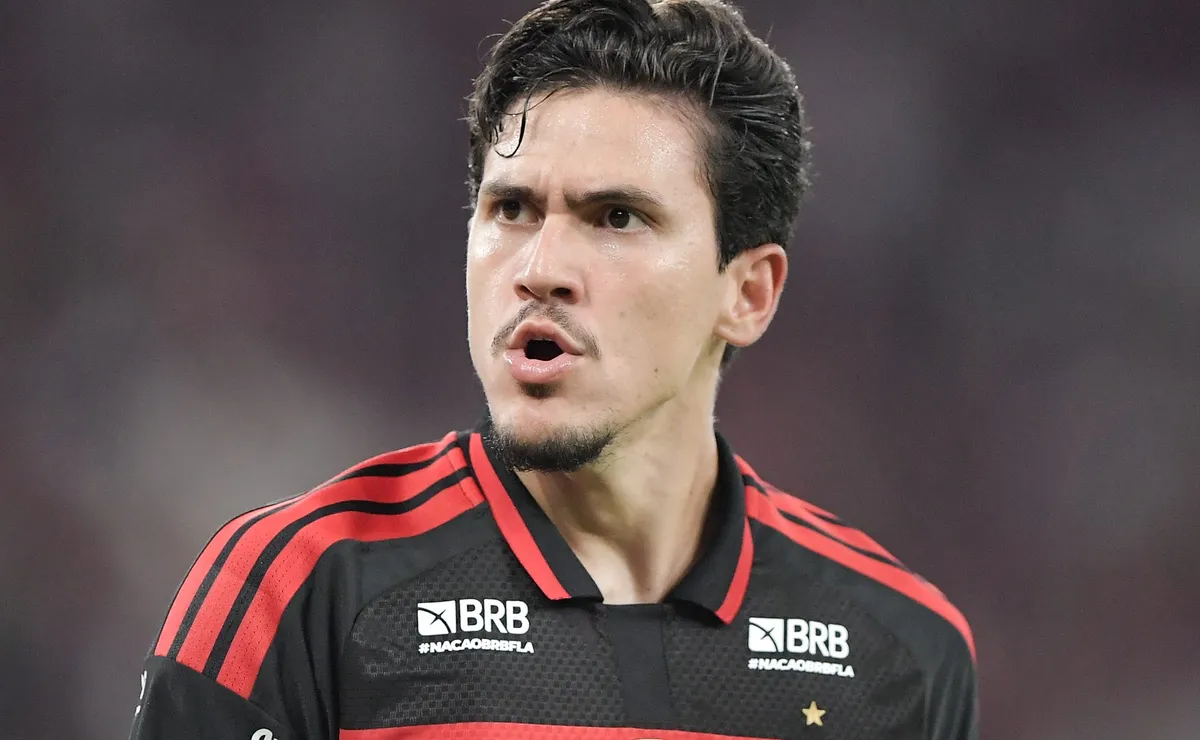 Pedro faz alerta e projeta duelo contra o Vitória: “Construir esse resultado dentro de casa”