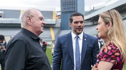 Osmar Stabile ao lado de Leila Pereira, presidente do Palmeiras.