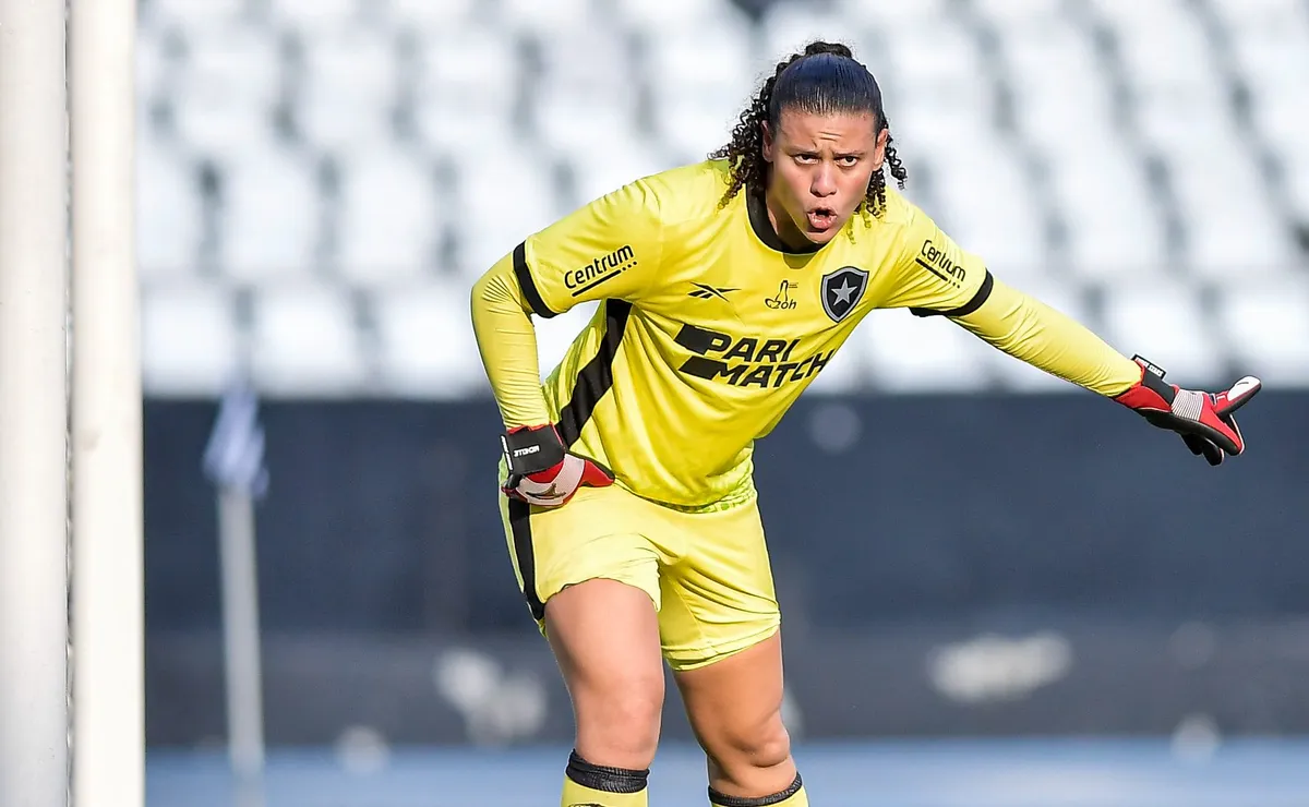 Surto gastrointestinal no Botafogo adia jogo contra o Vitória no Barradão