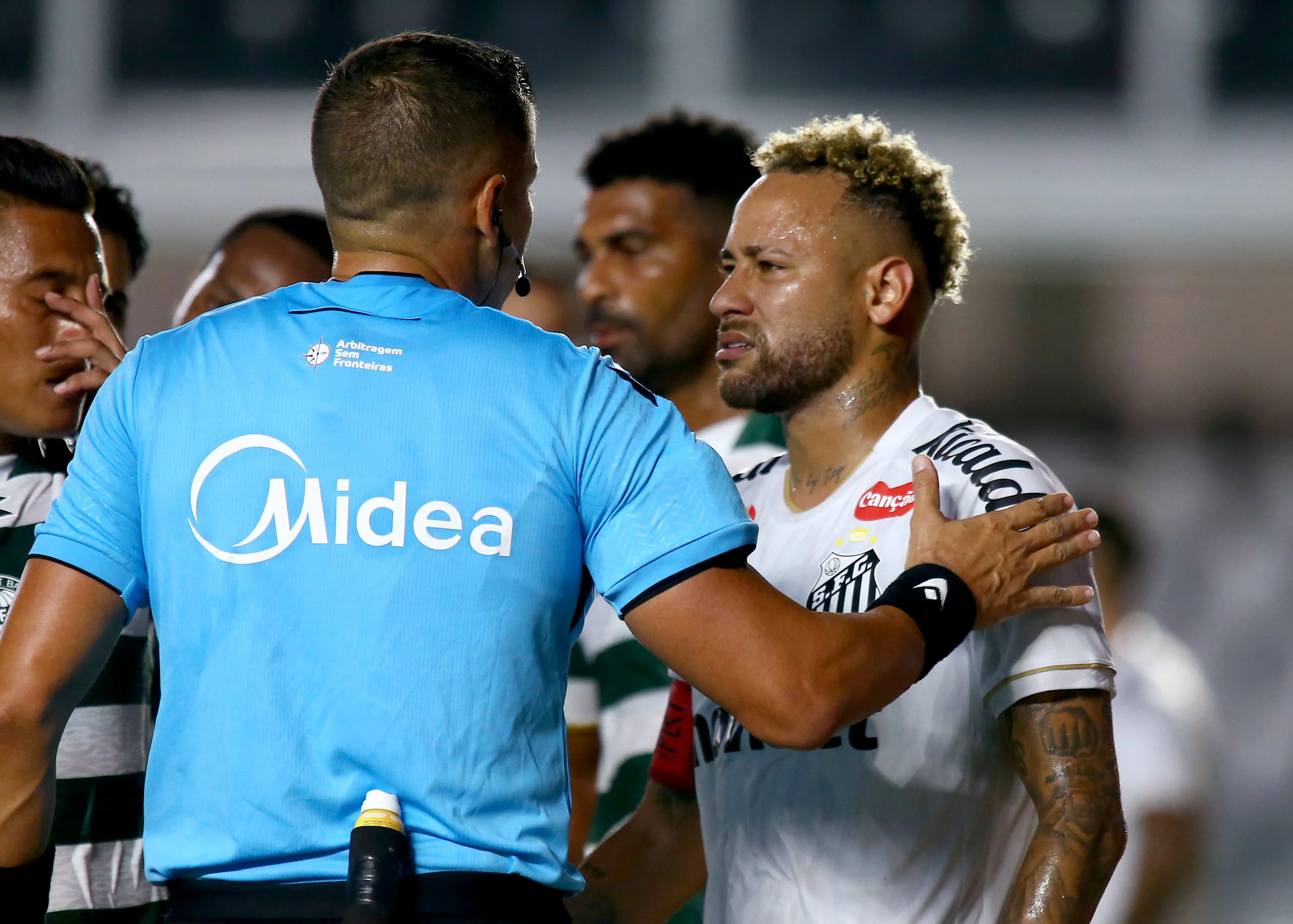 Neymar jogador do Santos durante partida contra o Coritiba no estadio Vila Belmiro pelo campeonato Copa Do Brasil 2026. Foto: Mauricio De Souza/AGIF