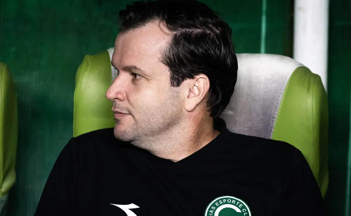 Daniel Paulista, técnico do Goiás, analisa como justiça empate contra o Cruzeiro: “Jogo de alternâncias”