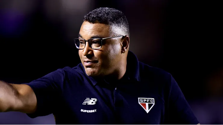 - Roger Machado tecnico do Sao Paulo durante partida contra o Cruzeiro no estadio Morumbi pelo campeonato Brasileiro A 2026.