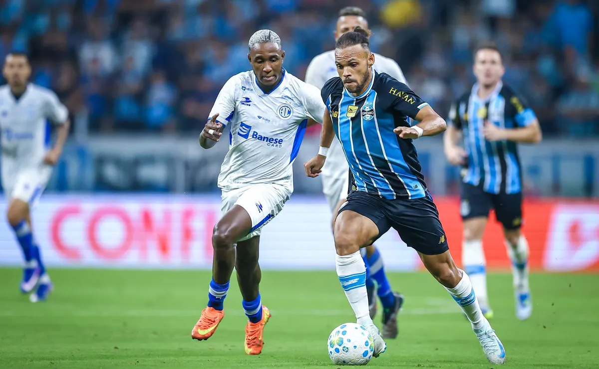 Renovação de Braithwaite em 2025 gera ruído após especulação sobre salário e composição financeira do contrato