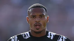 Goleiro John. Foto: Stu Forster/Getty Images