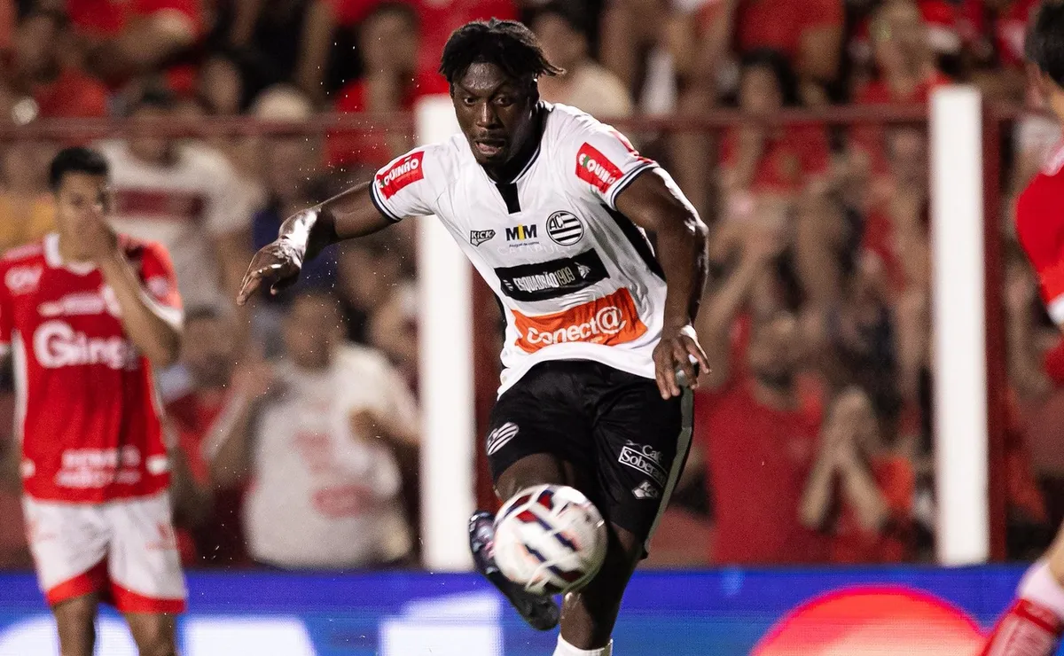 Internacional contratando Ronaldo Tavares, do Athletic, é aprovado pelos colorados: “Libera o Borré”