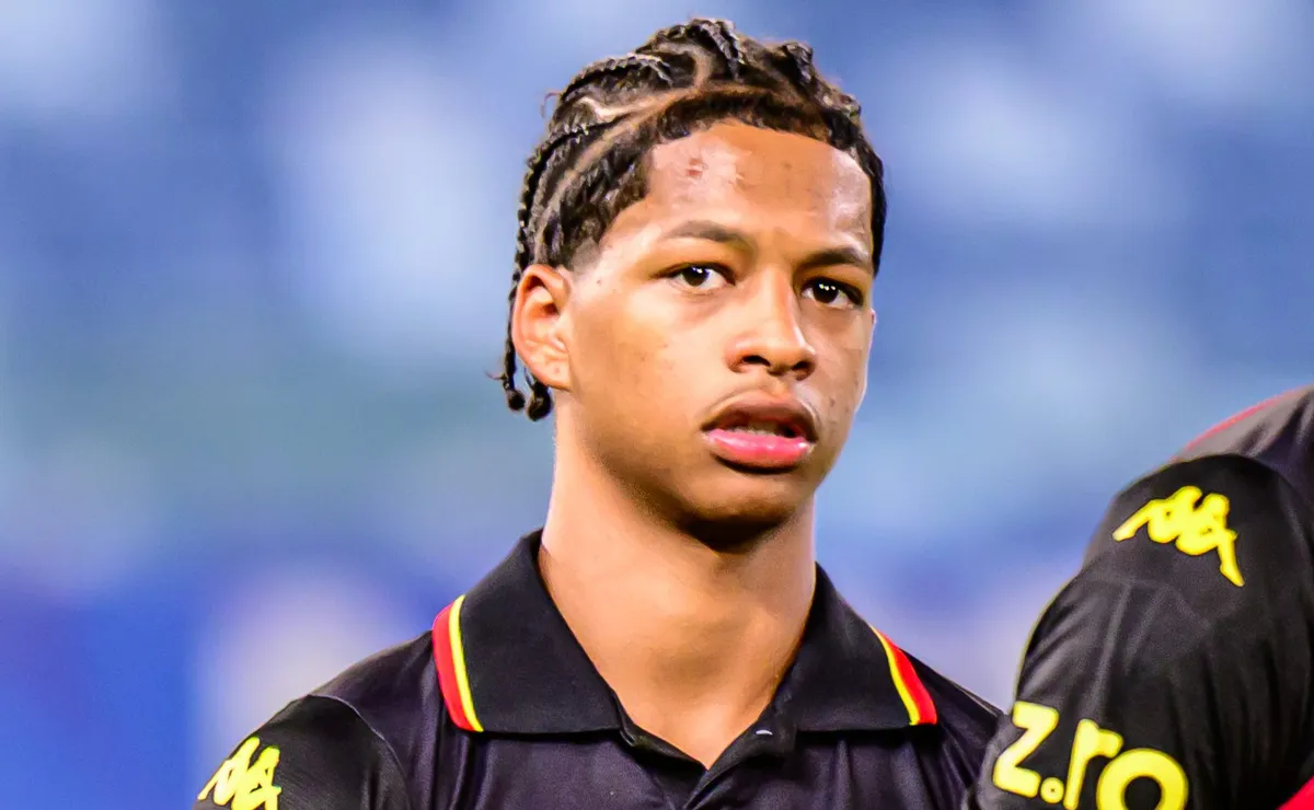 Cruzeiro monitora e presidente do Sport admite contatos recebidos pela venda do meio-campista Zé Lucas