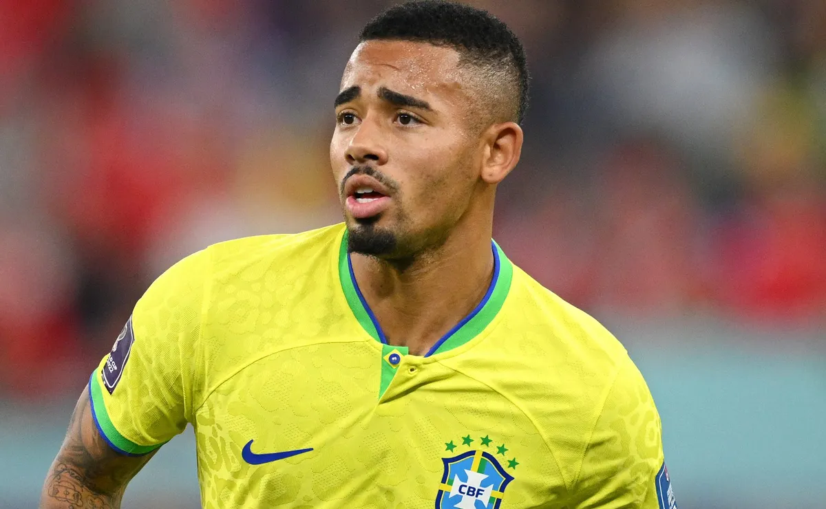 Gabriel Jesus mira Copa do Mundo e diz que torce por convocação: “Acredito até o final”