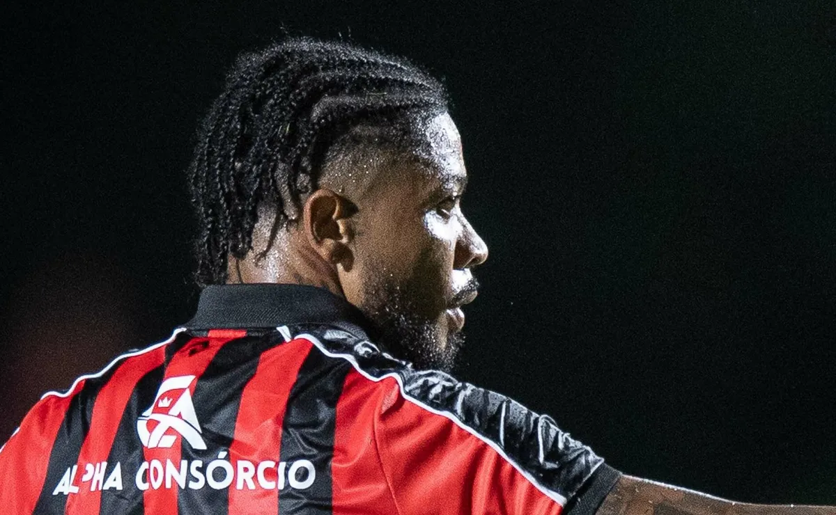 Marinho manda recado ao Flamengo após jogo da Copa do Brasil: “A gente volta vivo para Salvador”