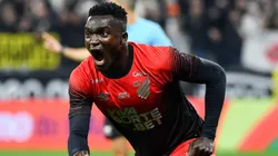 Viveros agrada a Diniz por porte físico e far de goleador em trajetória no Athletico-PR