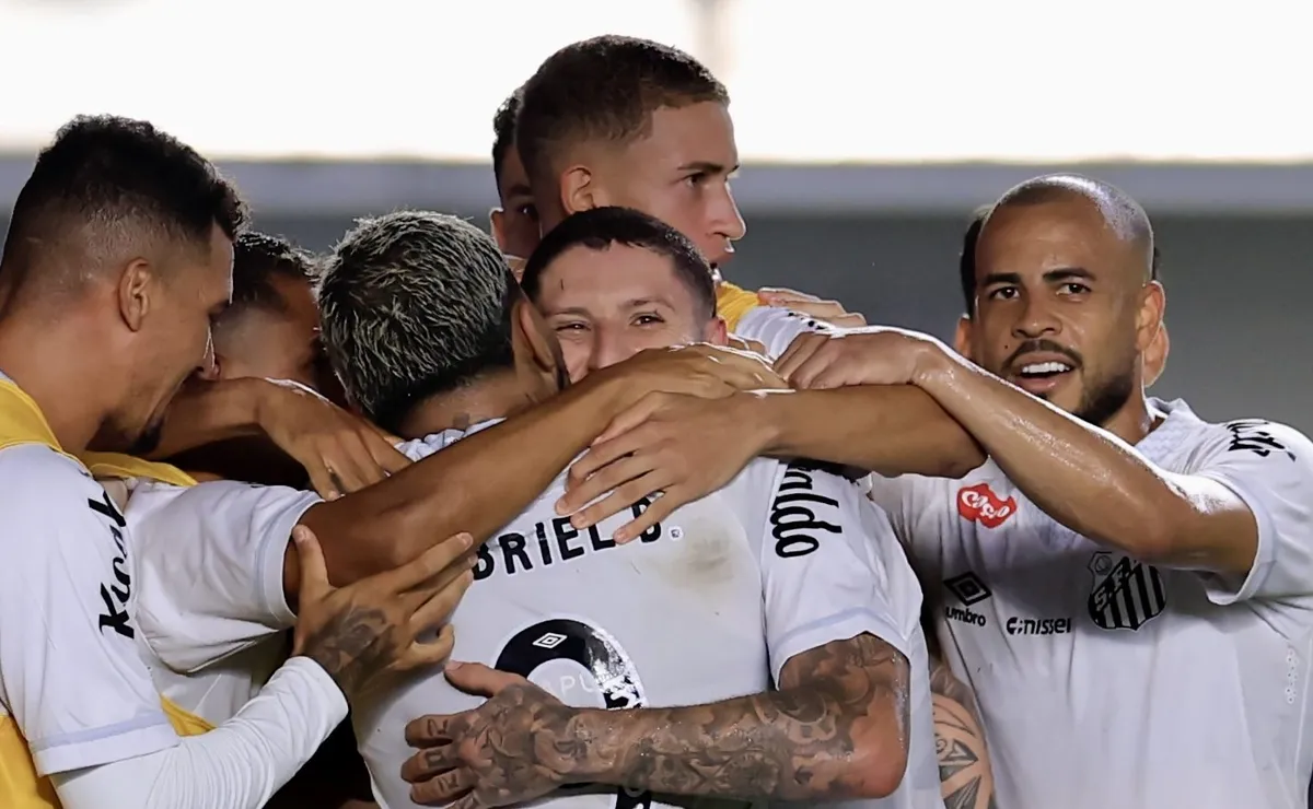 Lista de dispensa do Santos é confirmada com 5 jogadores: Mayke, Zé Rafael, João Schimidt e +2