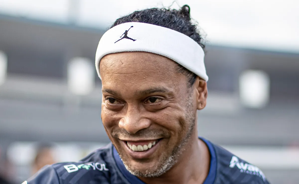 Ronaldinho Gaúcho fala sobre Neymar e manda recado a Ancelotti sobre a Copa do Mundo